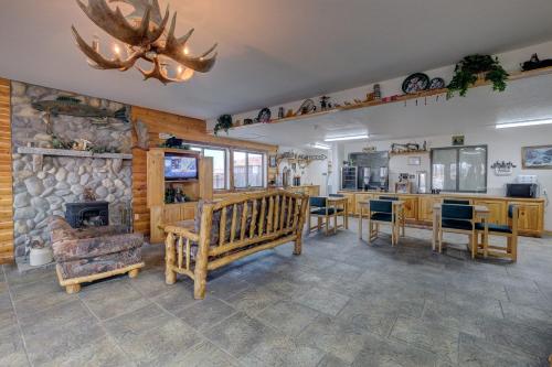 Booneslick Lodge - Neosho - 로비