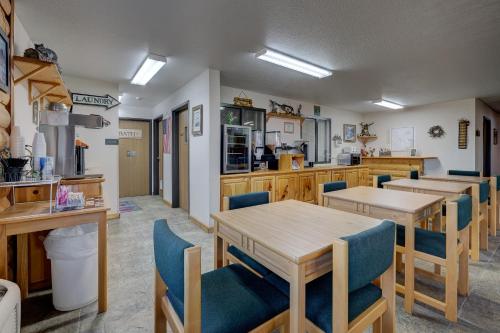 Booneslick Lodge - Neosho - 로비