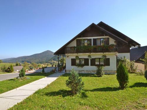  Apartment Mirjana, Ferienwohnung in Ravna Gora