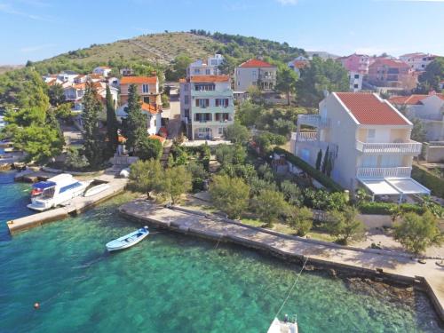  Apartment Iva-3 in Zaboric