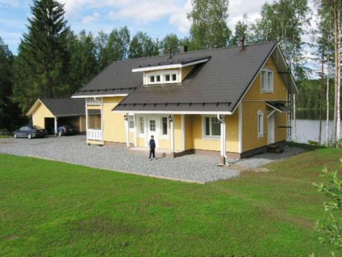 Holiday Home Mielikki by Interhome - Location saisonnière - Kurkimaki