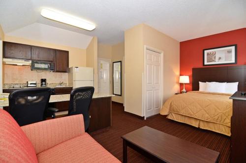 MainStay Suites Knoxville Airport