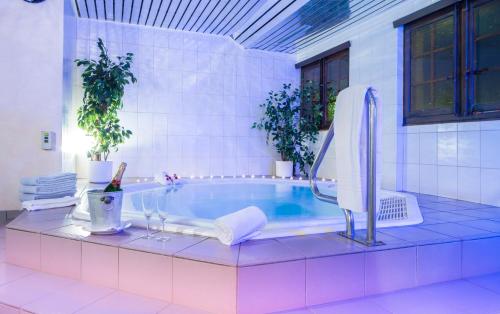 Spordikeskus, Hotel Olympia in Saas-Fee