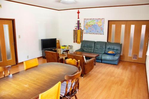 共用ラウンジ/TVエリア