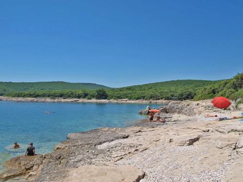  Apartment Duga uvala.12 in Pavicini