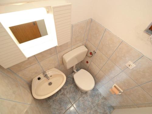  Apartment Neda in Pridraga