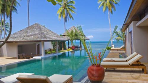 Beachfront 5Bedroom infinity private pool villa Beachfront 5Bedroom infinity private pool villa