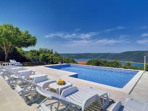  Apartment Mytilus, Ferienwohnung in Trget