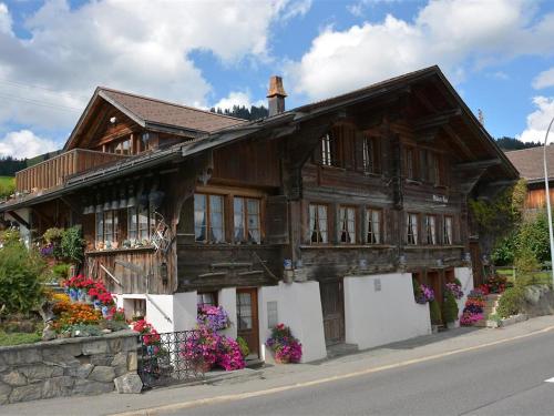 Apartment Mööserhus Gstaad