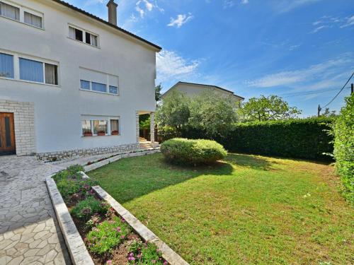  Apartment Zdenka.3, Ferienwohnung in Selce