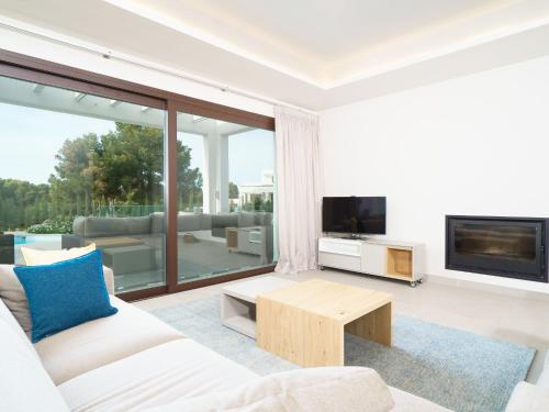 Villa Xicoria by Interhome in ปอร์ติชอล