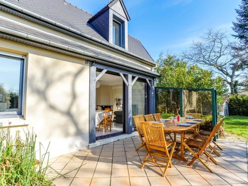 Holiday Home Le Verger gîte à louer Saint-Coulomb