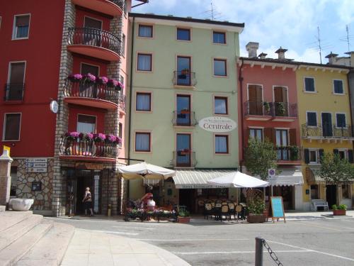 Hotel Ristorante Centrale, Rovere Veronese bei SantʼAnna dʼAlfaedo