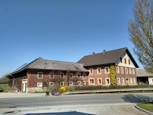 Ferienwohnung Maringer, Pension in Ungenach bei Frankenburg