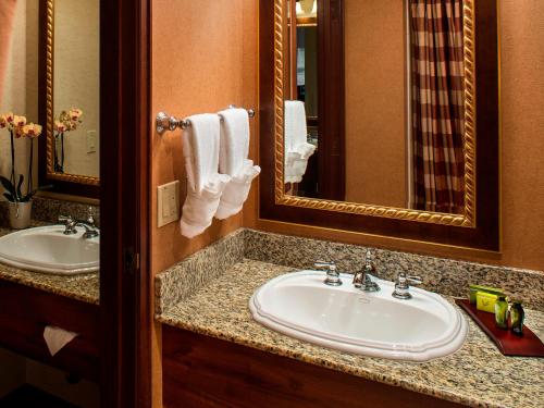 Olympic Lodge by Ayres – Port Angeles, WA