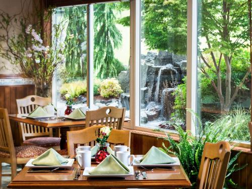 Olympic Lodge by Ayres – Port Angeles, WA