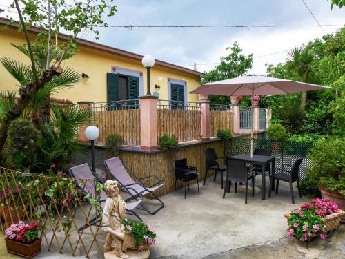  Holiday Home Il Piccolo Nocelleto by Interhome in SantʼAgata sui Due Golfi
