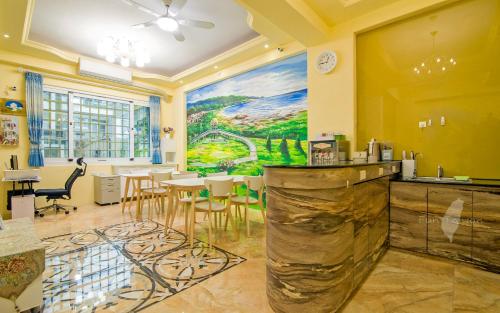 荷比8号电梯民宿 荷比8号电梯民宿