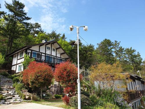 Tongyeong Yehyang Pension