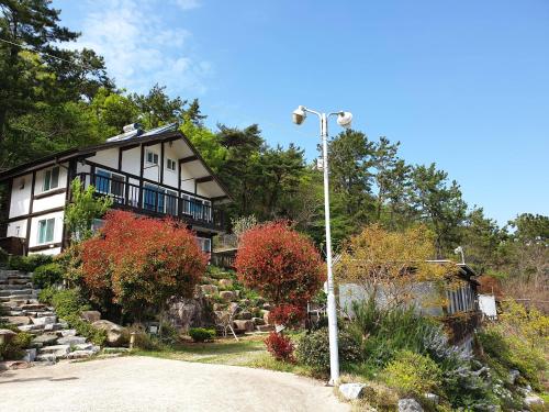 Tongyeong Yehyang Pension