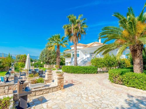  Villa Silia in Ambelókipoi