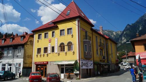 Hotel Marasesti - Busteni