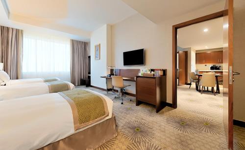 Holiday Suites Al Azizia 2