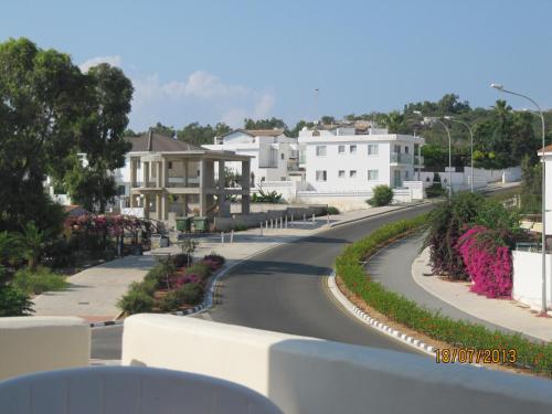 Sunny Holiday Apartments 2