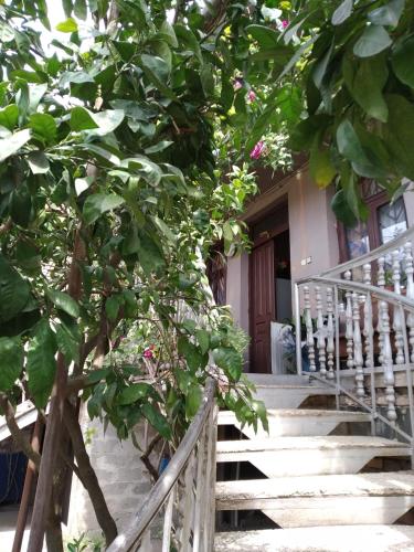 Erkély/terasz, Downtown guest house in Kutaiszi