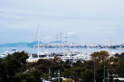 Flisvos Seafront-Marina apartment, Atény