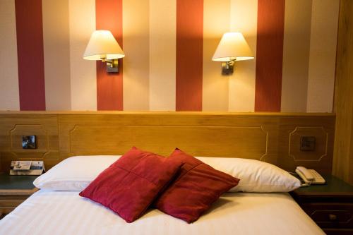 1 double bed