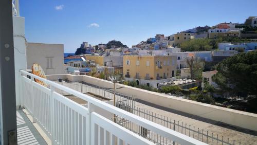 VisitPonza - Palazzetto Azzurro