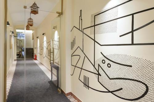 SuperB Luxury Suites