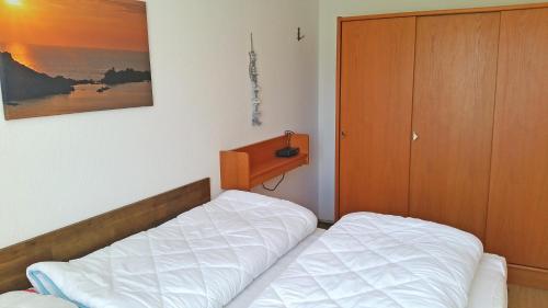 Apartment 8 - image 8