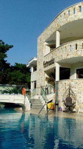  Hatzoudis Luxury Suites, Pension in Chrisi Ammoudia bei Kavala