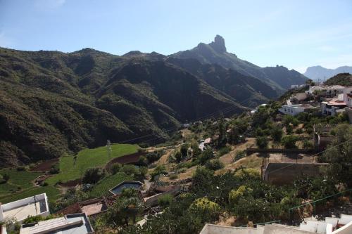  HOUSES CASA LA TOSCA The Best views, Pension in Tejeda