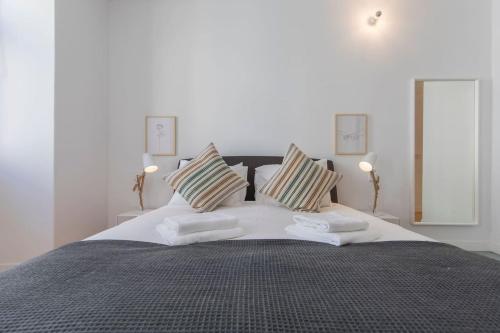 LovelyStay - Wide & Bright 4 Families, Lisbonne