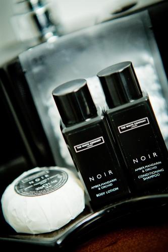 The Cedars Bed & Breakfast - image 10