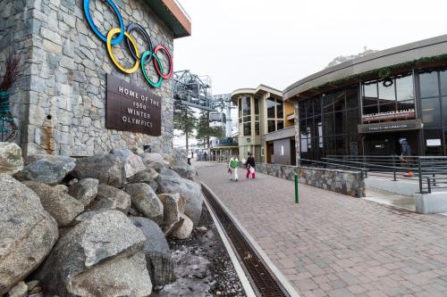 Squaw Valley Village Condos - image 7