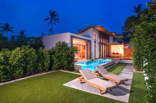 Tropical Oasis King Bed with Private Pool Villa