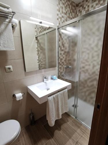 Hostal El Sevillano in Rus