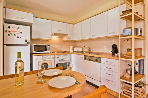  BmyGuest - Aroeira Golf Apartment in Carcereiro