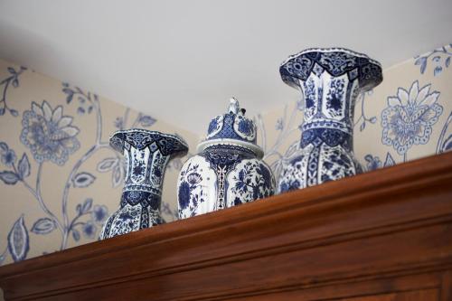 Carlton Ambassador Hotel - image 2