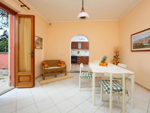 Apartment Il Cipresso by Interhome in Fornello