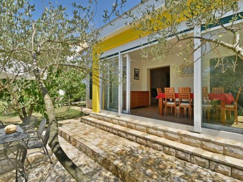 Villa Yellow House by Interhome