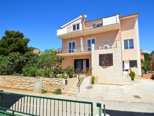  Apartment Katarina-1, Unterkunft in Zaboric