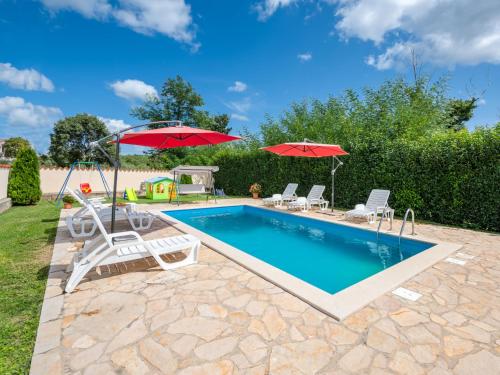  Holiday Home Lorena, Unterkunft in Muntrilj