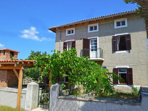  Holiday Home Lorraina, Unterkunft in Štivan