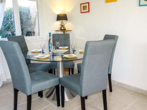 Holiday Home Les Mas de Cogolin-2 by Interhome in Cogolin