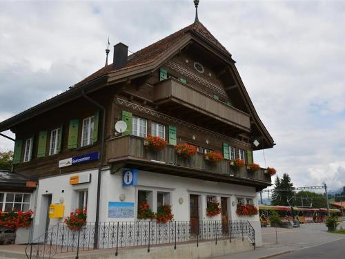 Apartment Am Dorfplatz Gstaad